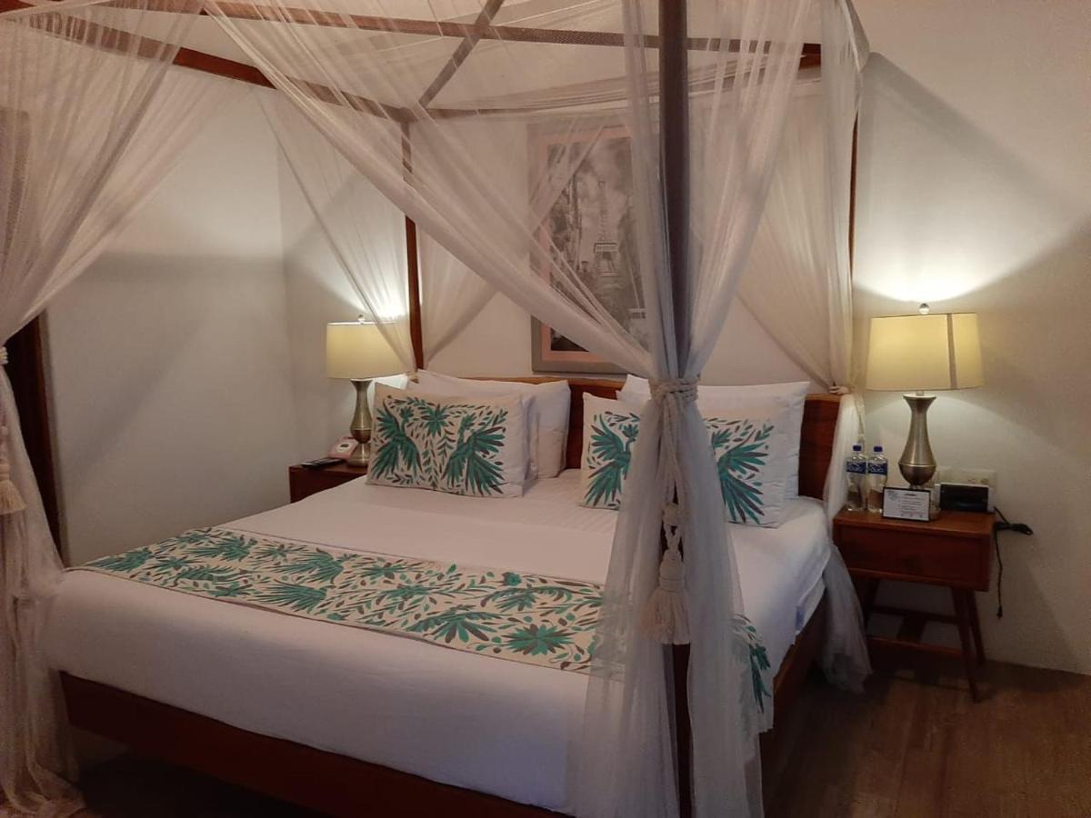 בקאלאר Toto Blue Hotel Boutique מראה חיצוני תמונה